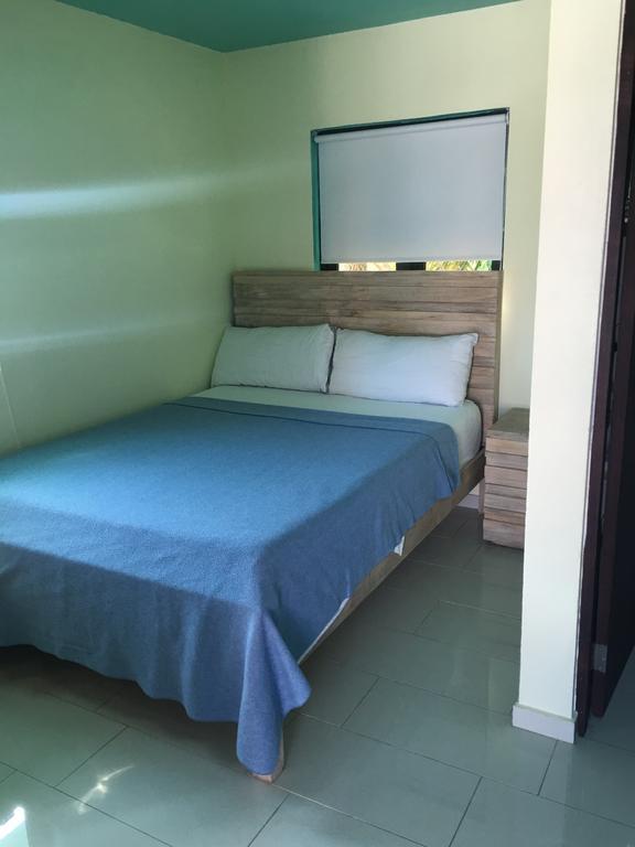 Mamacitas Guest House Isla Culebra ภายนอก รูปภาพ